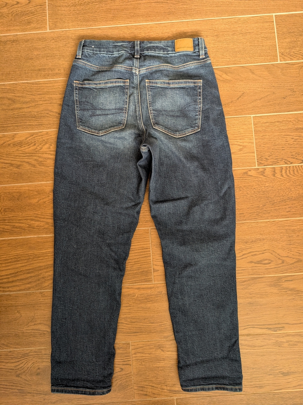 American Eagle Outfitters Women's Curvy Mom Jeans Dark Blue Jeans 6 Short